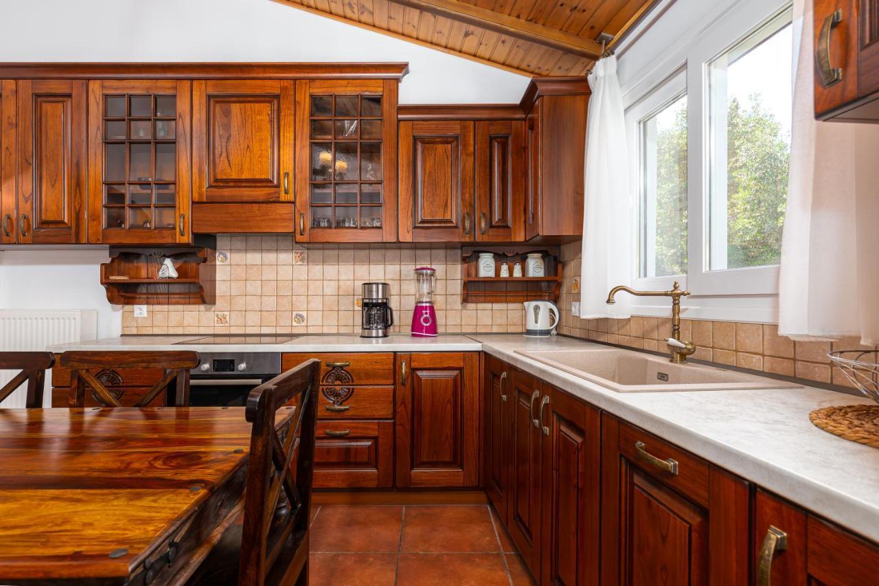 גאוביה Nicolas Beach House מראה חיצוני תמונה